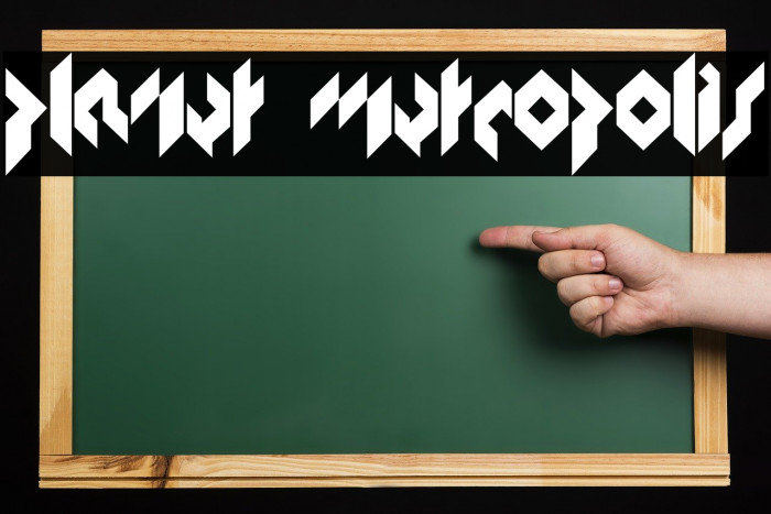 PLANET METROPOLIS Font examples