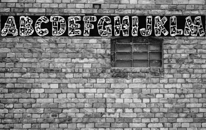 PLANTS DRAW Font examples