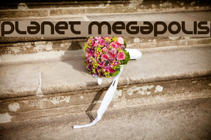 Planet Megapolis Font examples