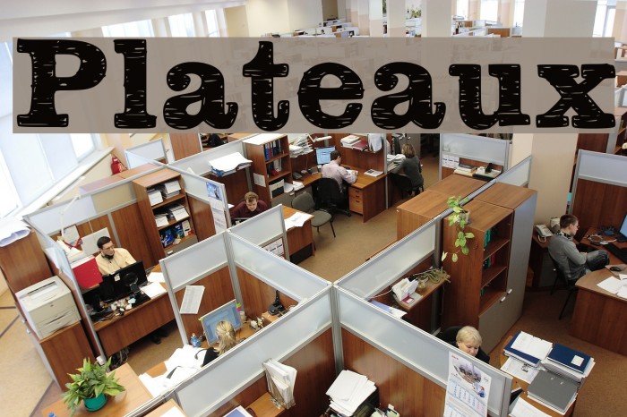 Plateaux Font examples