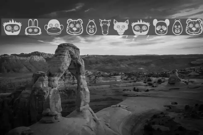 plastic pets Font examples