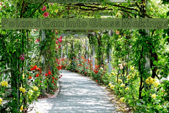 Poland Can Into Glass Makings Font examples