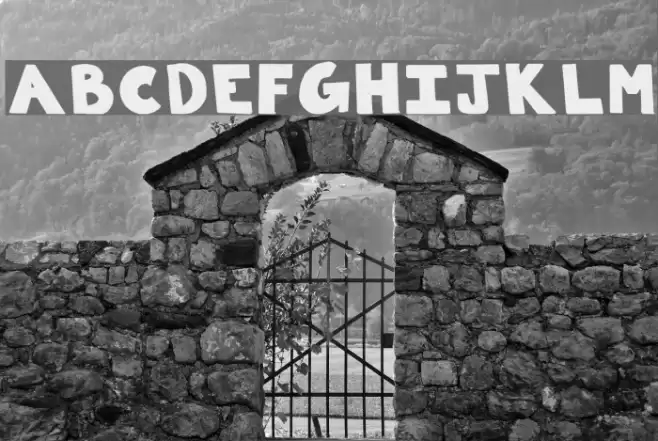 Poppies Font examples