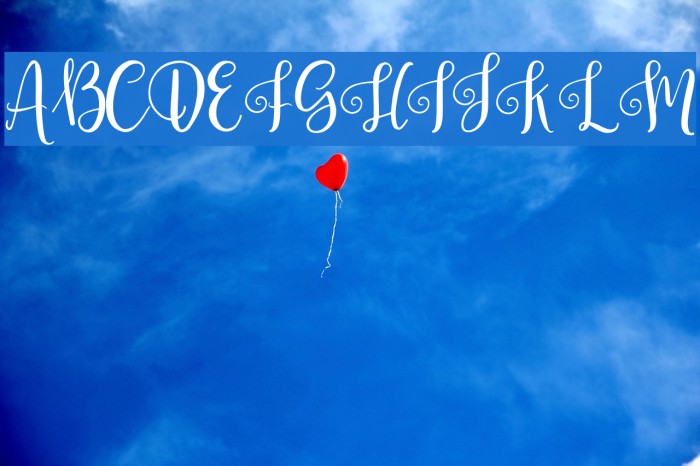 Pretty Queen Font examples
