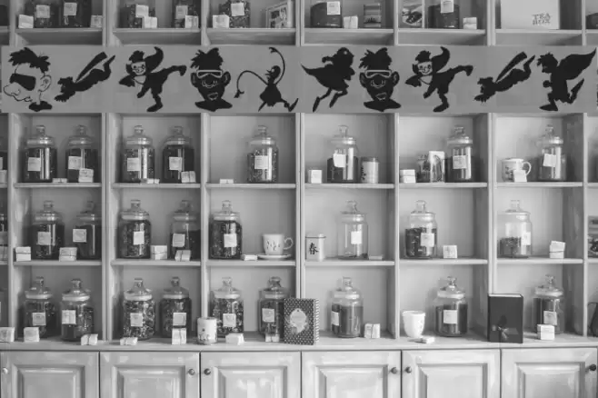 Protectors Font examples