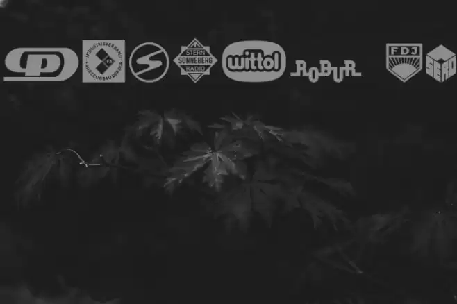 Präsent 60 Font examples