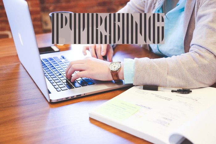 Pyrsing Font examples