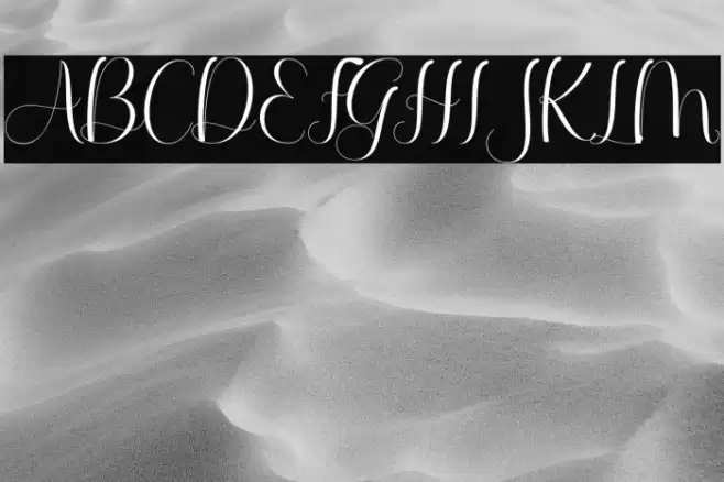 QellyViolentia Font examples