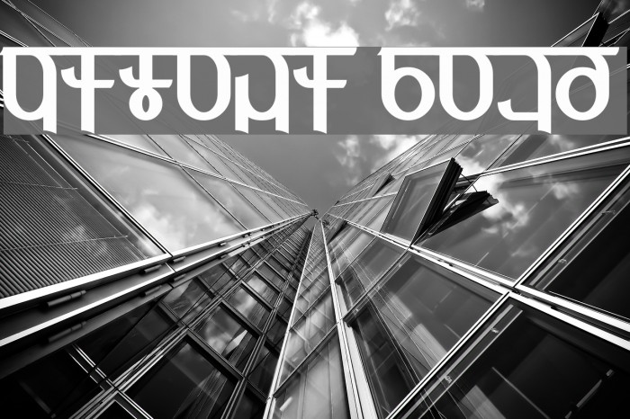 Qijomi Bold Font examples