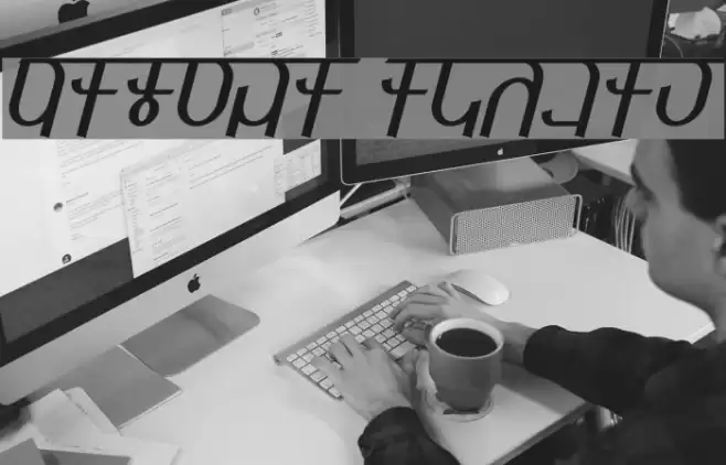 Qijomi Italic Font examples