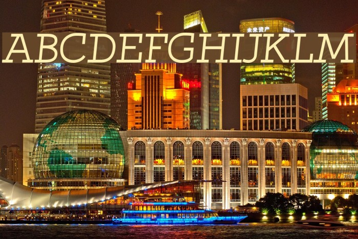 Qlarendon Italic Font examples
