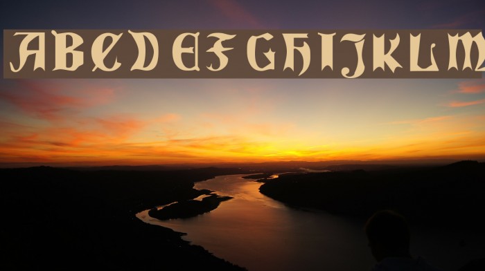 QuaelGothicCondensed Font examples