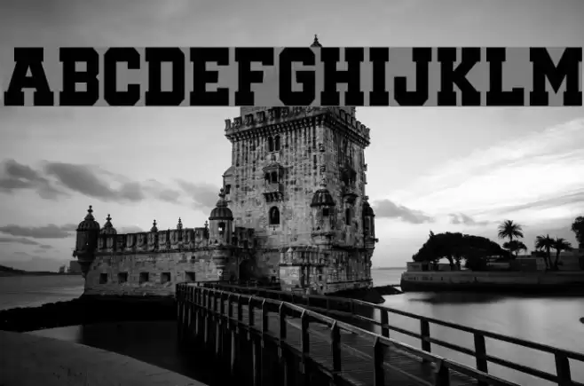 Quaterback Fight Font examples