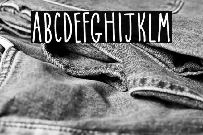 Queen Of Manda Font examples