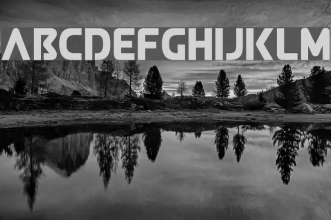 Queen of Camelot 2.0 Font examples