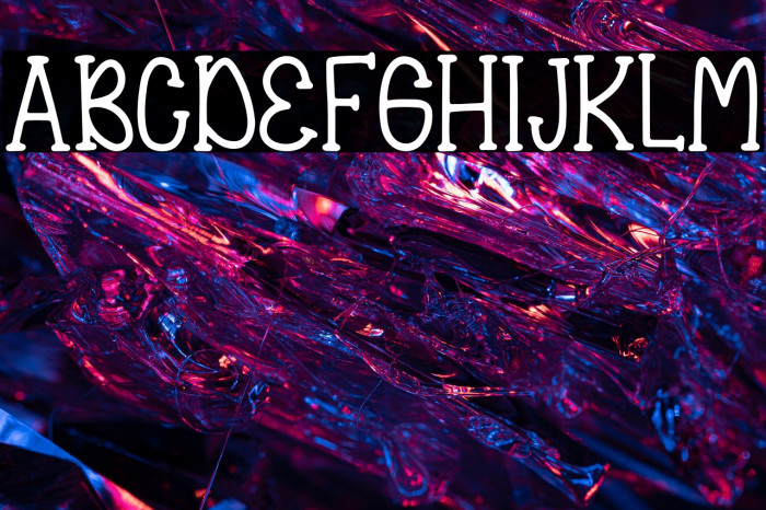 QueenSipurDemo-Regular Example 2