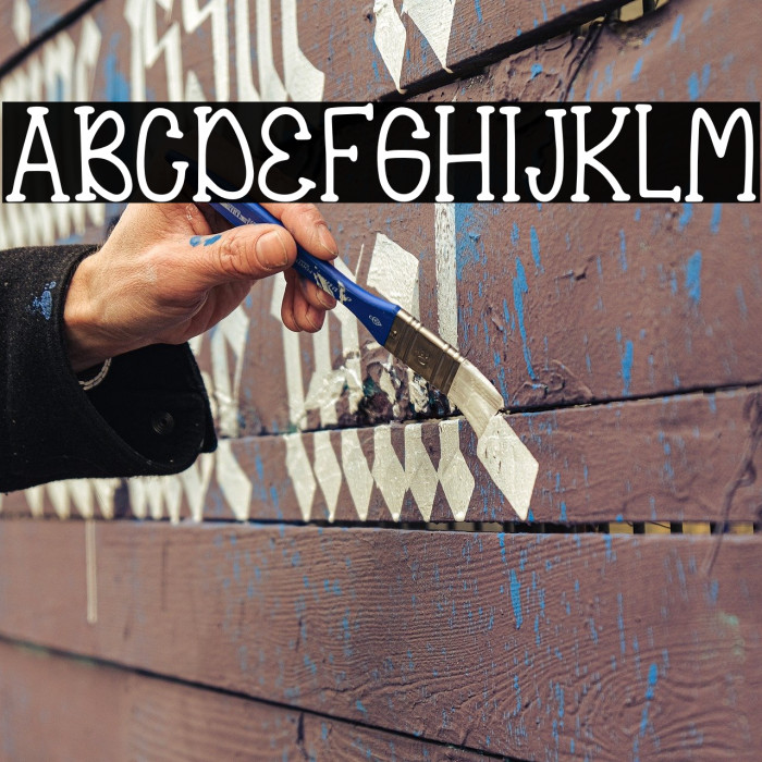 QueenSipurDemo-Regular Example 3