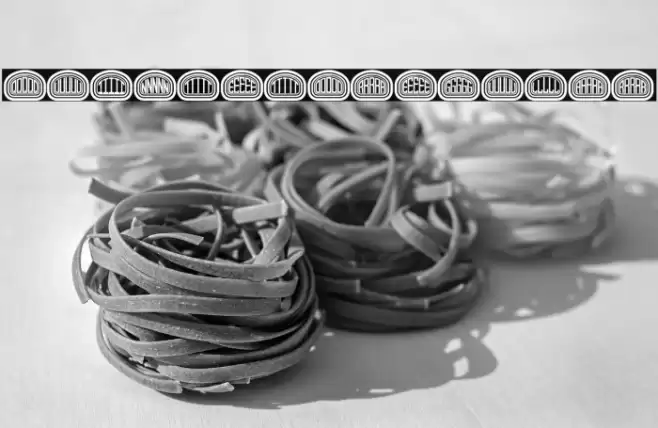 Quinteto Regular Font examples