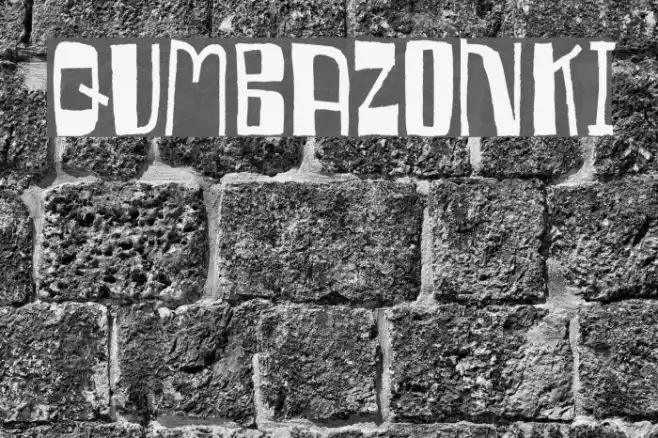 Qumbazonki Font examples