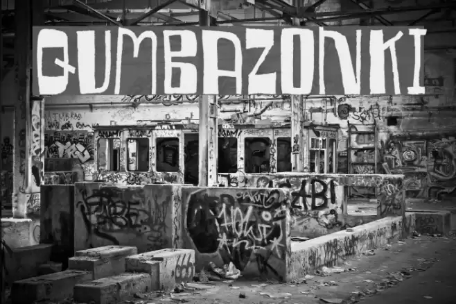 Qumbazonki Font examples