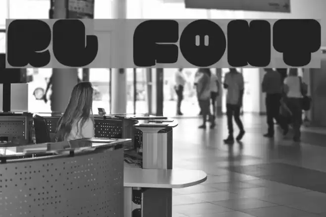 RÖLÓ! Font examples