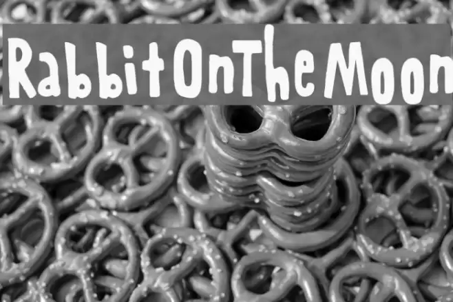 RabbitOnTheMoon Font examples
