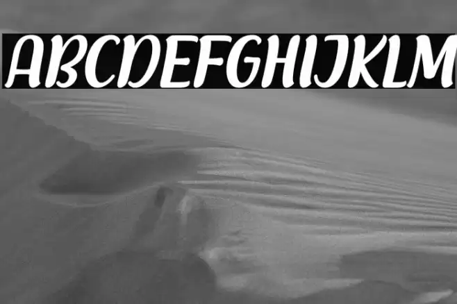 Racy Mango Italic Font examples