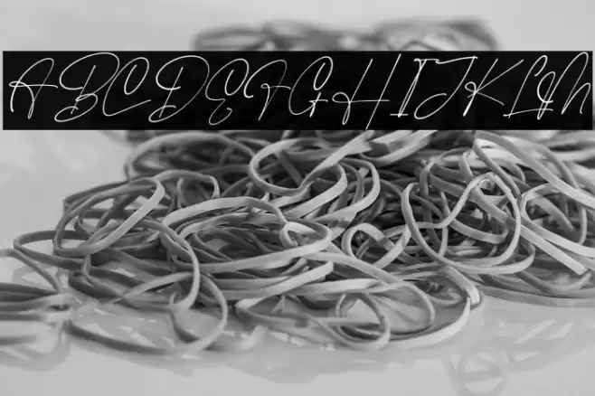 Rafaela Grante Italic Font examples