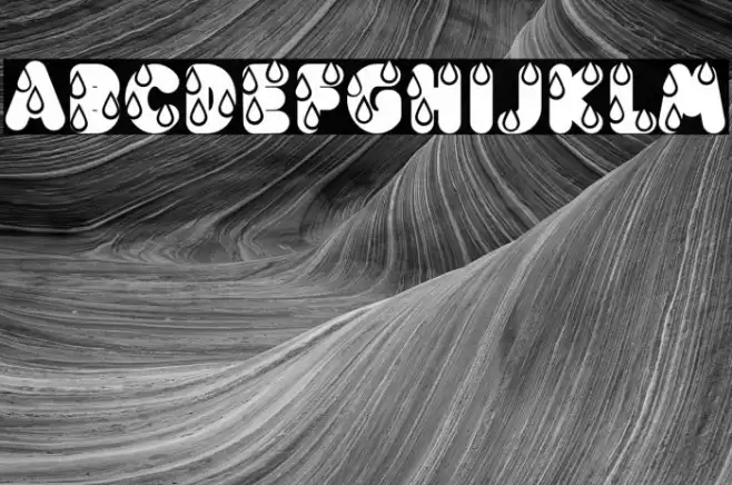 Rainy Font Bold Font examples