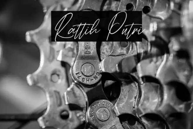 Rattih Putri Font examples