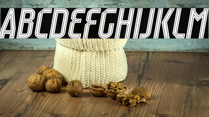 Raumdeuter Inline Italic Example 3