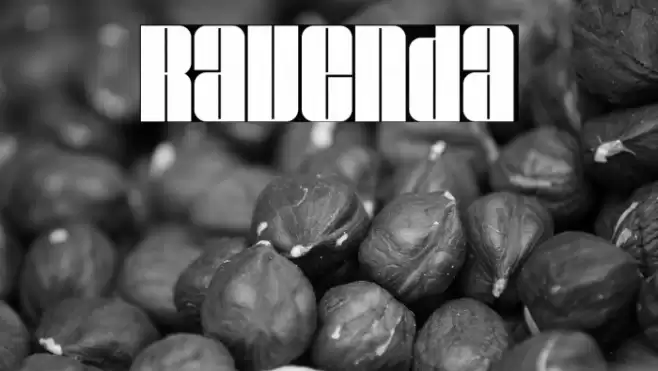 Ravenda Font examples