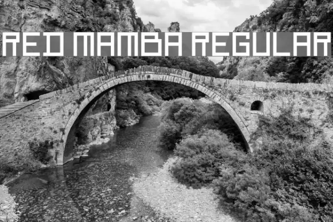 Red Mamba Regular Fonte examples