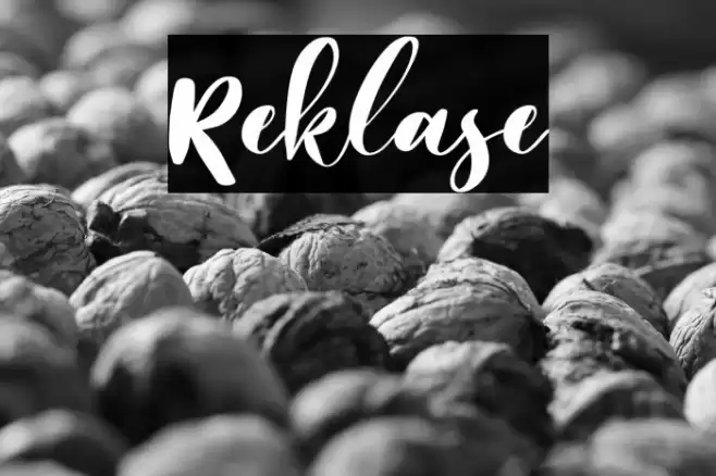 Reklase Font examples