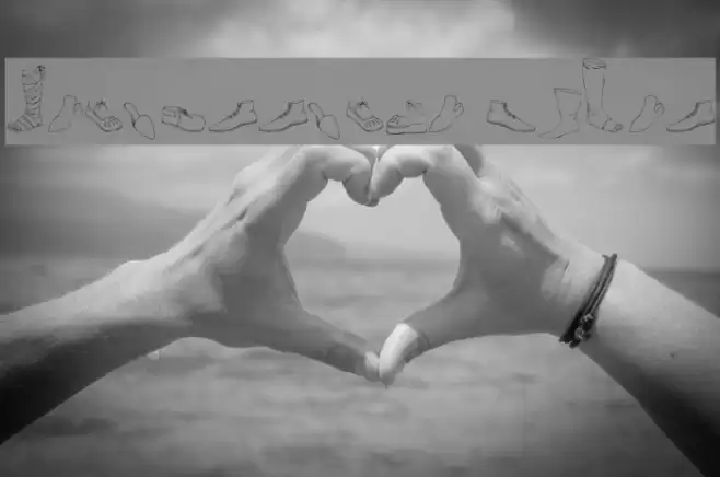 Renaissance Shoes Font examples