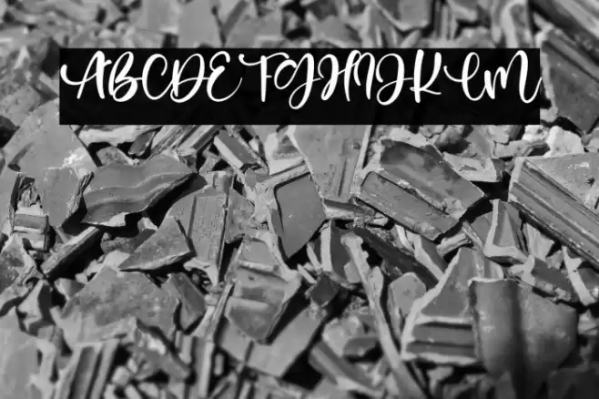 Renesmee Font examples