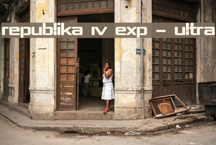 Republika IV Exp - Ultra Font examples