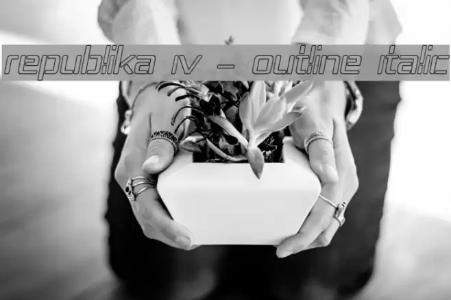 Republika IV - Outline Italic Font examples