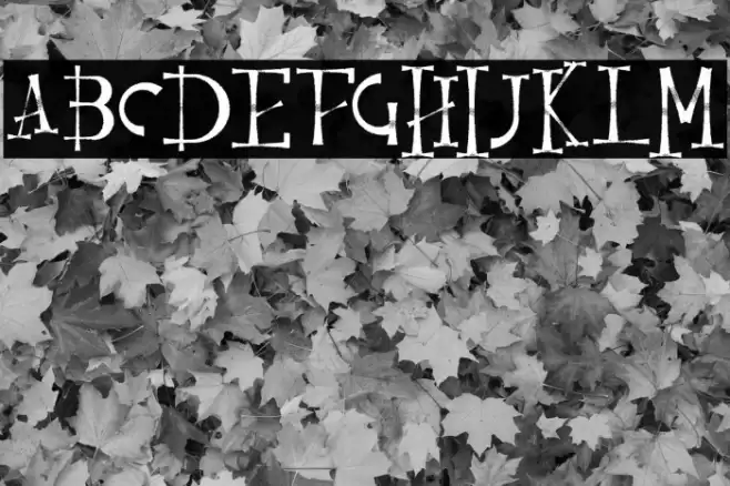 ResquroHalloweenFREE Font examples