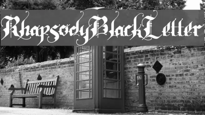 RhapsodyBlackLetter Caratteri examples