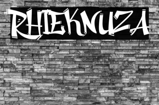Rhieknuza Font examples