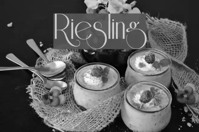 Riesling Шрифта examples
