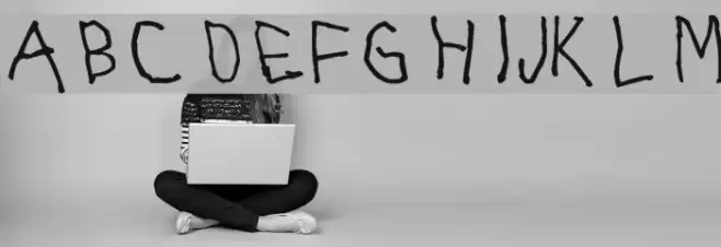 RightyUsesLeftHand Font examples