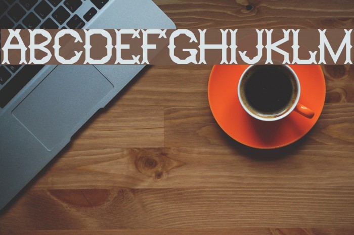 Ringling Regular Font examples