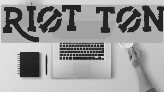 Riot Ton Font examples