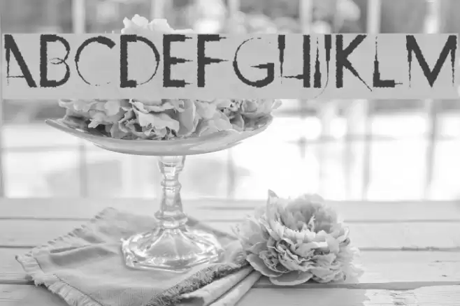 Ripley's Claws Font examples