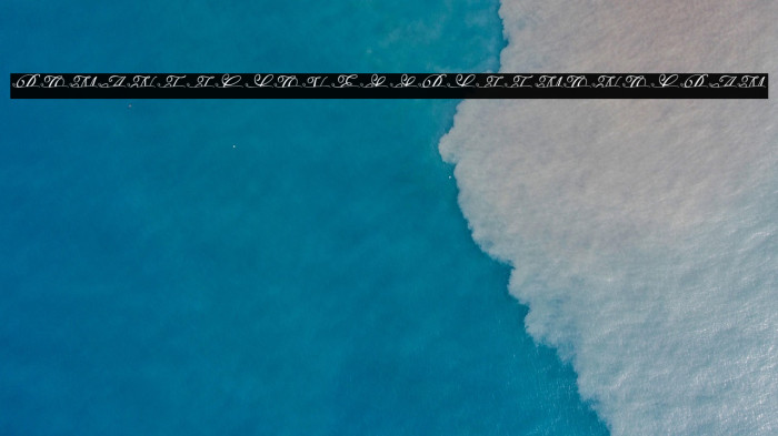 ROMANTIC LOVES SPLIT MONOGRAM Example 2