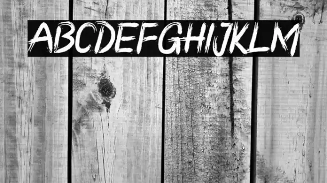 RONGGOLAWE Font examples