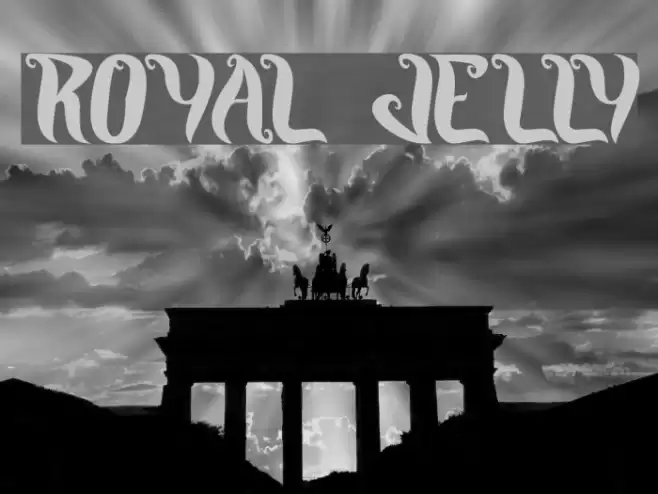 ROYAL JELLY Font examples