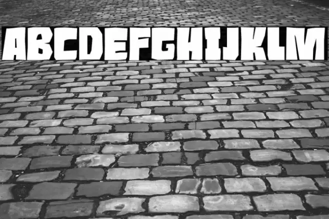 Roaring Jungle Font examples